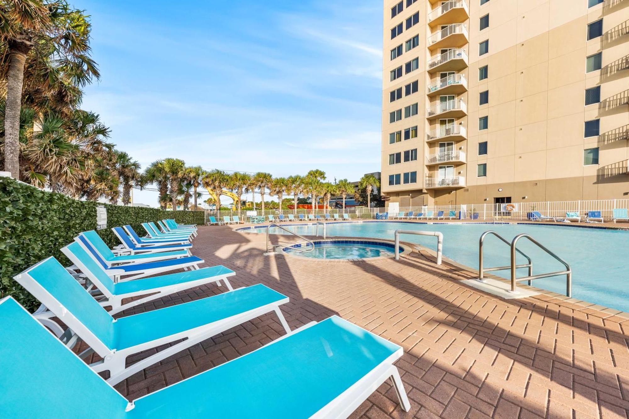 Beautiful Front Condo! - Tidewater 1804 Apartment Panama City Beach