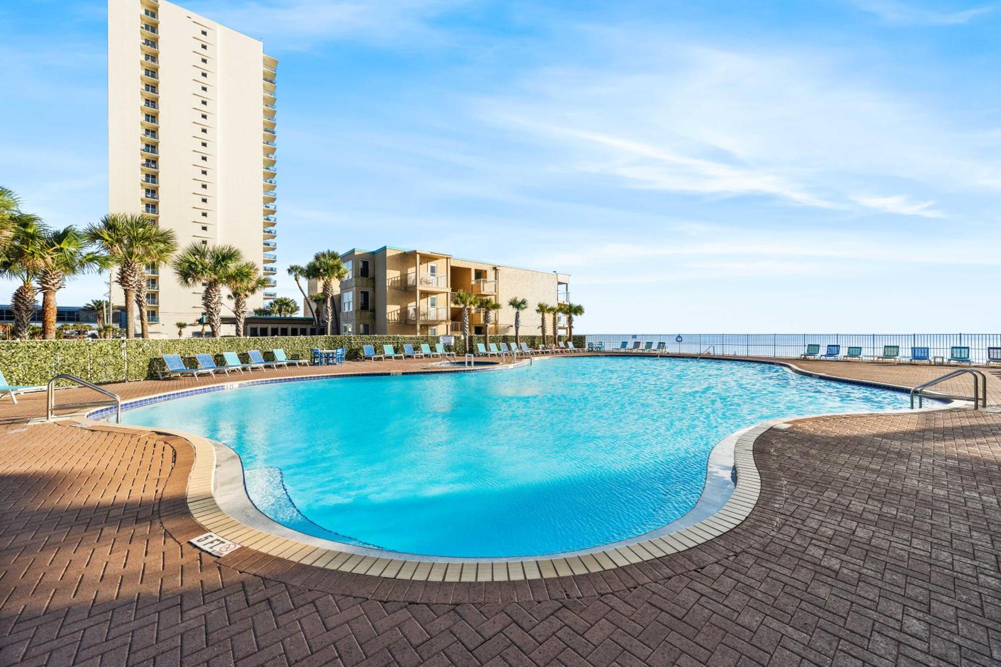 Apartment Beautiful Front Condo! - Tidewater 1804 *